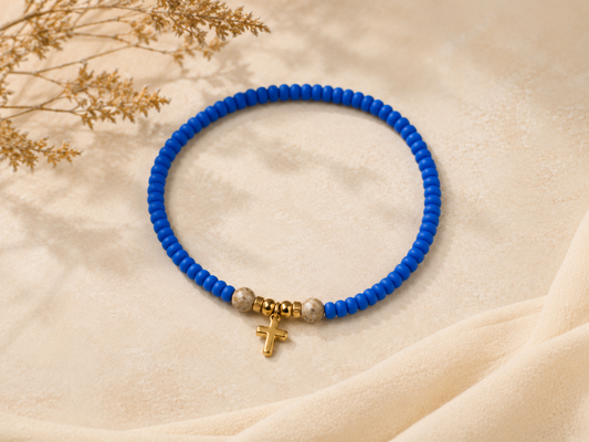 Blau mit Anhänger
